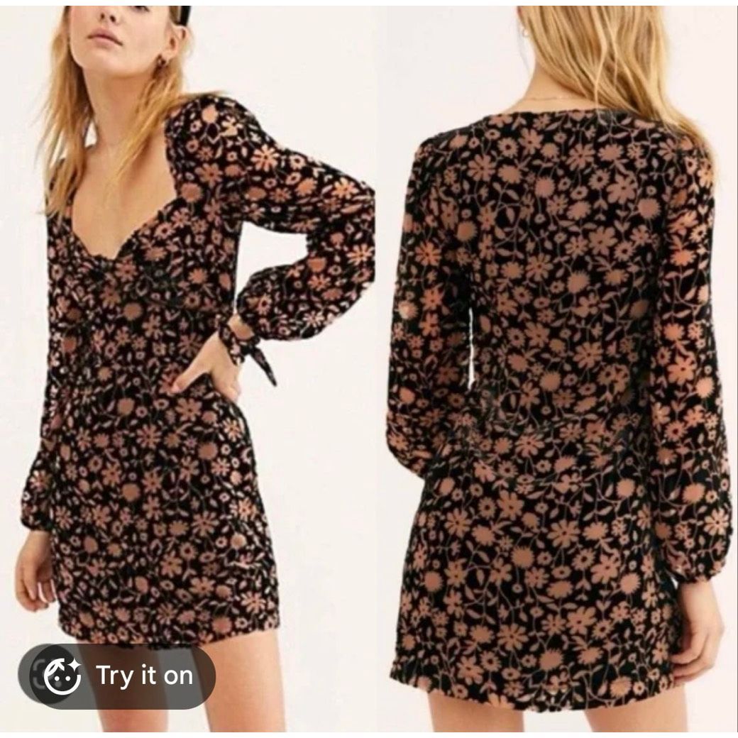 Free People X Saylor Noah Velvet Burnout Mini Dress Size M